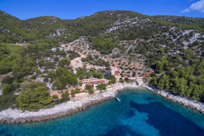 Secluded fisherman's cottage Cove Golubinka, Hvar - 14344